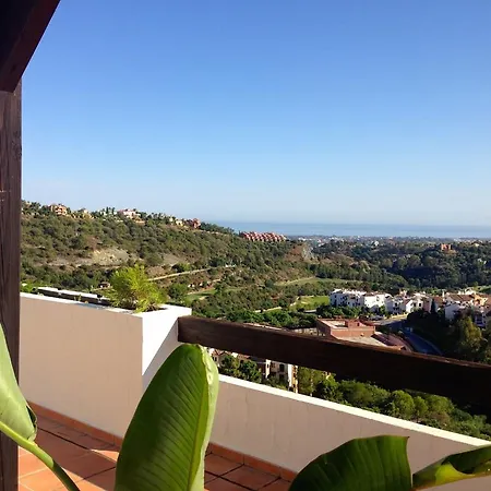 Select Suites Benahavis Apartment *